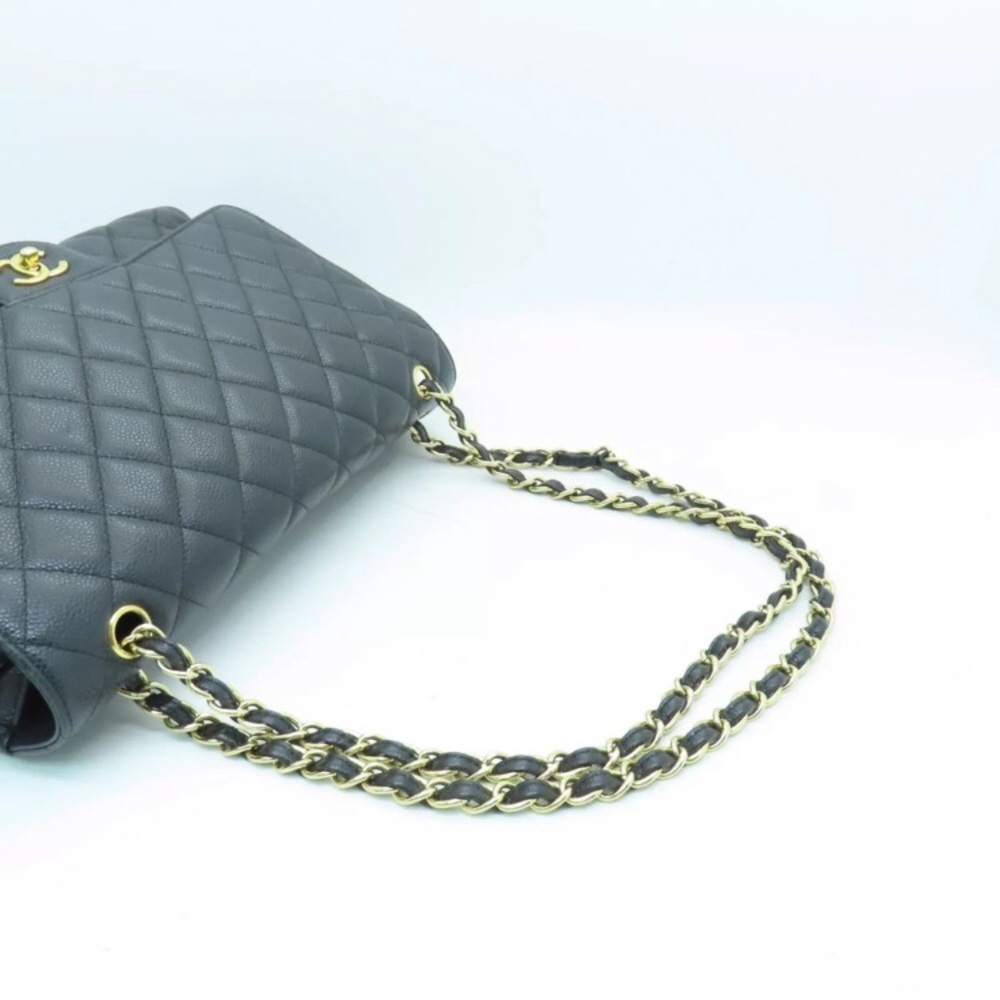πβ¨ JUMBO β¨π CHANEL CAVIAR FLAP GOLD HARDWARE - Picture 14 of 15